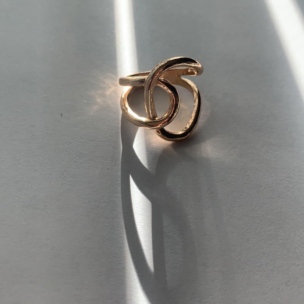 Gold ring